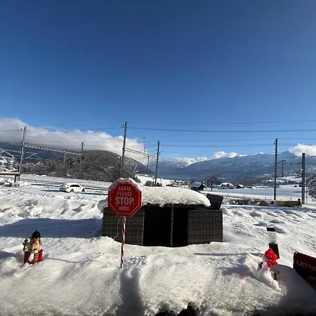 With And Mountain View Apartment