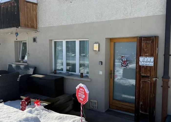 With And Mountain View Spiez